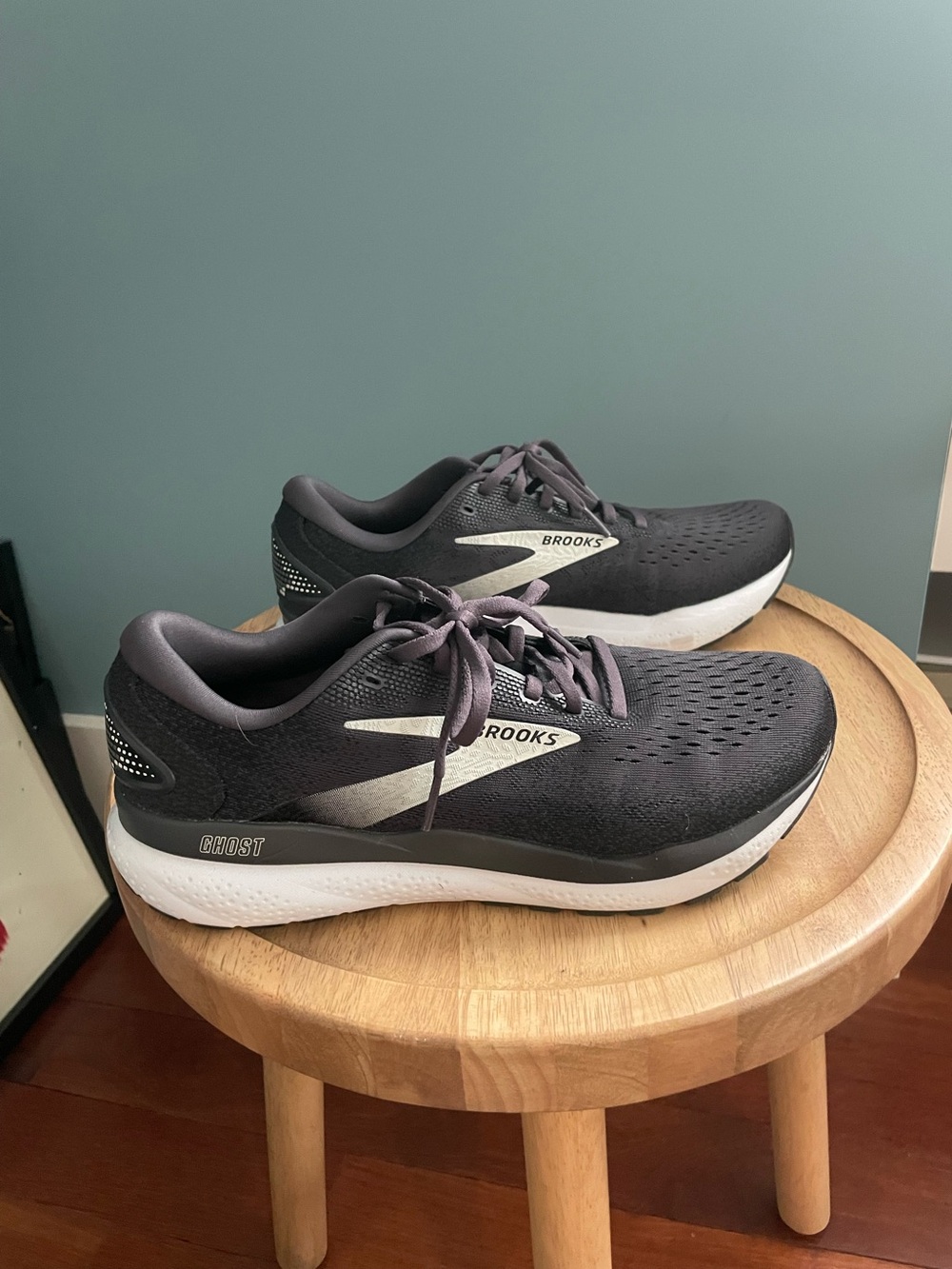 Brooks Ghost 16 Running Shoes
